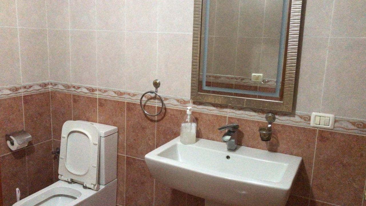Yellow Room Дуррес Экстерьер фото